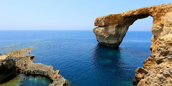 Un monument naturel de Malte s'effondre dans la mer