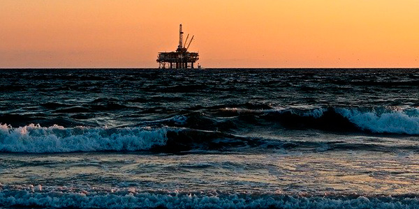 Une éponge moléculaire pour débarrasser les océans du pétrole