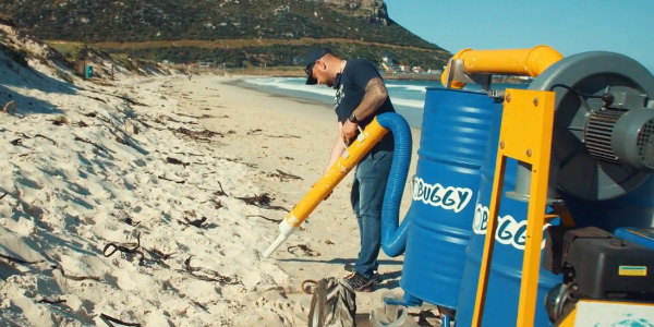 EnviroBuggy : un aspirateur pour nettoyer les plages
