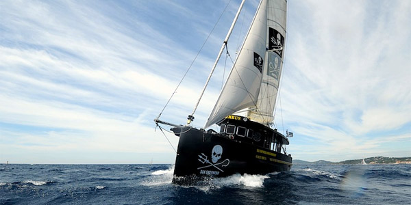 Un navire Sea Shepherd en Vendée