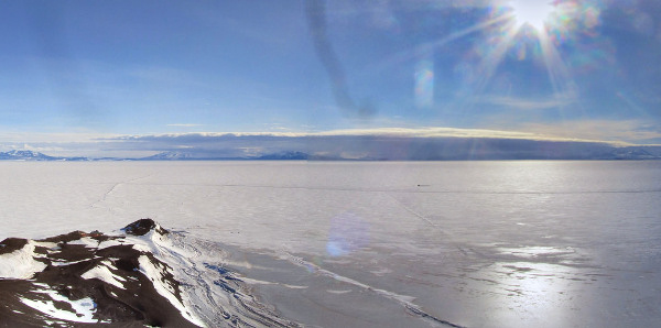 Antarctique : un univers inconnu découvert sous la glace