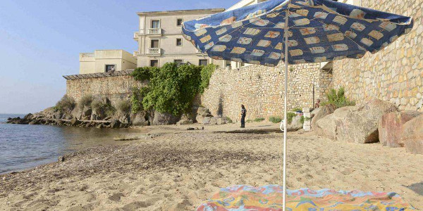 Un roi saoudien s'approprie une plage de la Côte d'Azur