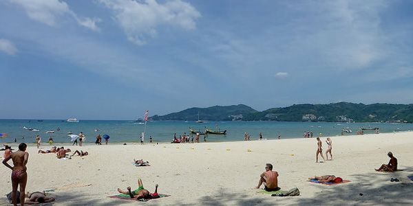 Vous ne pourrez plus fumer sur les plages de Thaïlande