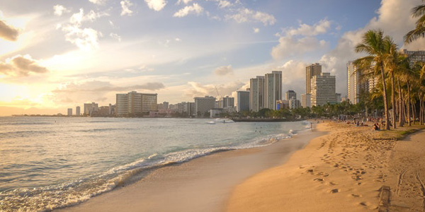 La plage de Waikiki vit peut-être ses dernières années