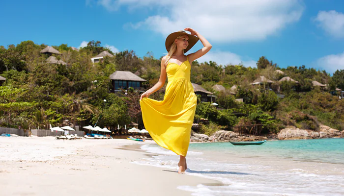 Comment choisir la robe de plage idéale pour un look élégant sur le sable