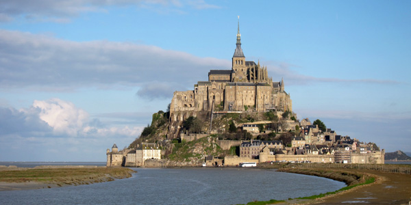Le Mont-Saint-Michel : entre mer, terre et ciel